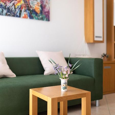 Apartment Julijana Кърк Екстериор снимка